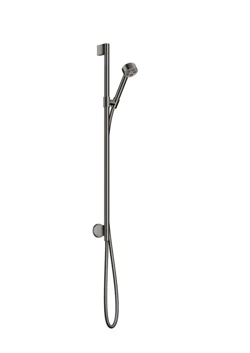 Brauseset in Polished Black Chrome von AXOR, bestehend aus einer vertikalen Halterung und einer Handbrause. Wandanschluss sichtbar, minimalistisches Design.